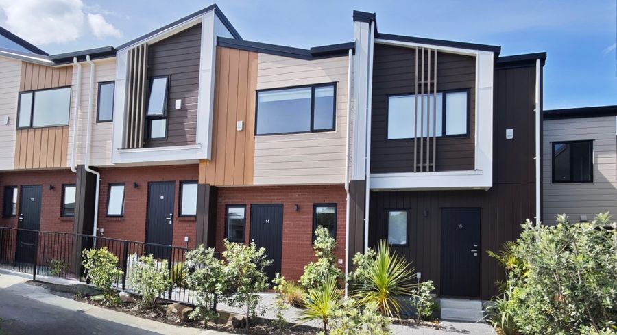  at 14/26 Springvale Drive, Fairview Heights, North Shore City, Auckland