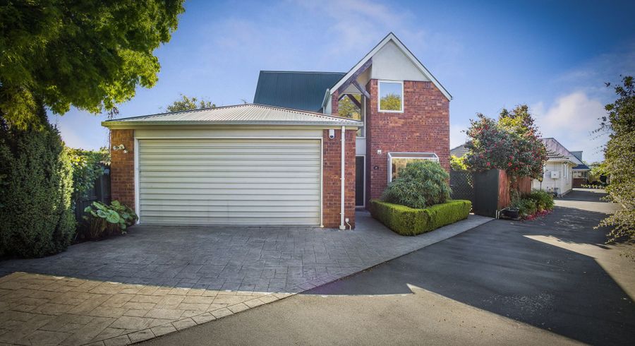  at 2/61 Hanrahan Street, Upper Riccarton, Christchurch