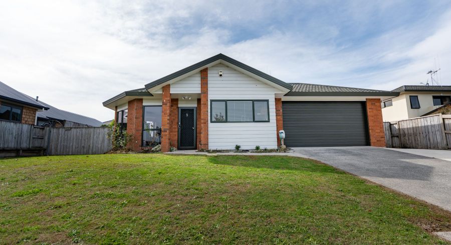  at 108 Ayrshire Drive, Grandview Heights, Hamilton