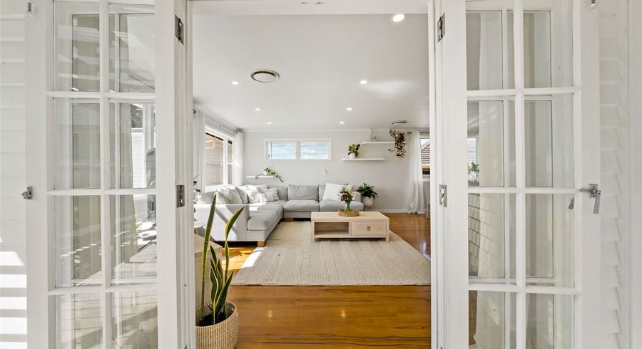  at 15 Waione Avenue, Te Atatu Peninsula, Auckland