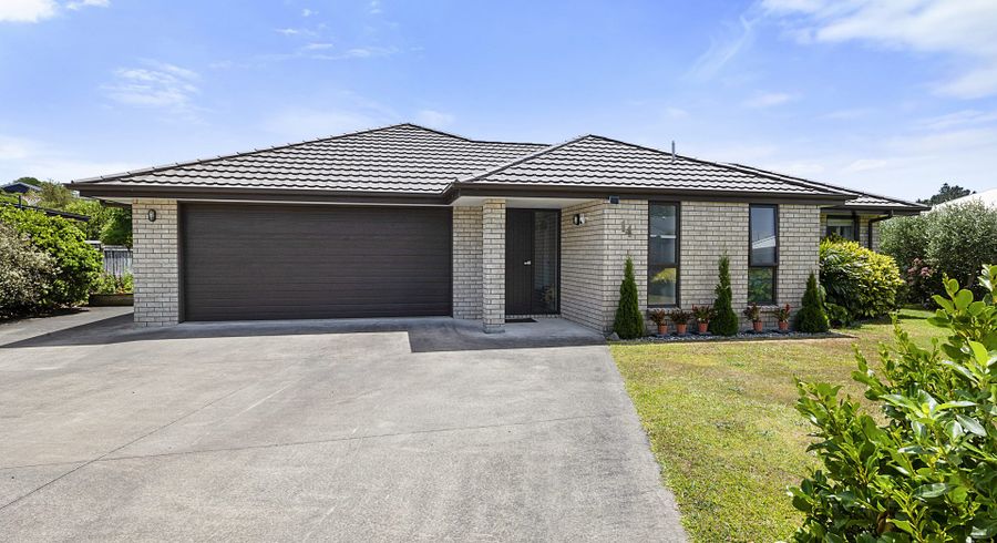  at 14 Te Arakete Place, Hurworth