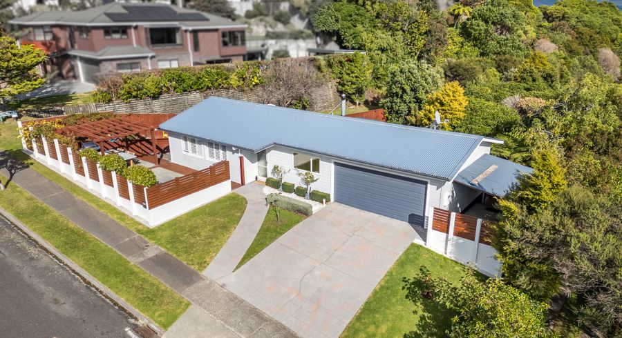  at 10 Seymour Grove, Kingsley Heights, Upper Hutt