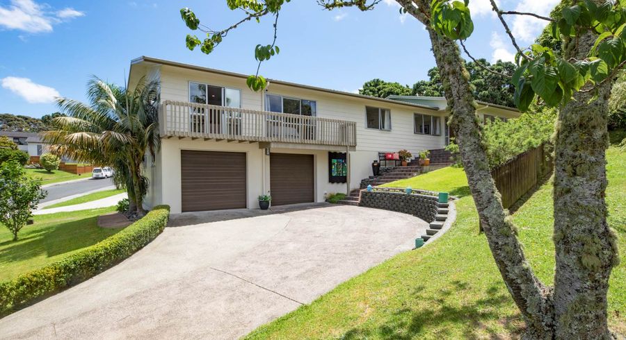  at 60 Spence Road, Henderson, Auckland