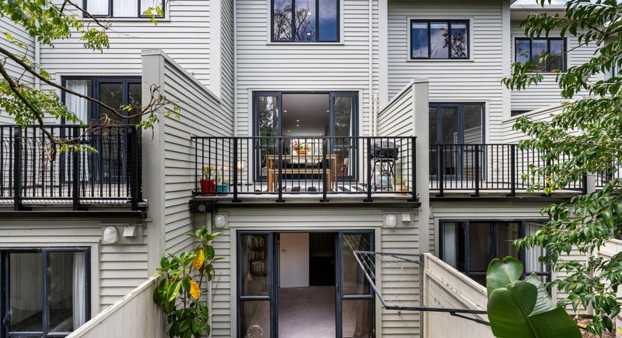 at 16/17 Lyon Avenue, Mount Albert, Auckland City, Auckland