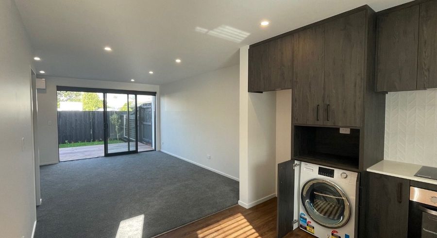  at 8/27 New Brighton Road, Shirley, Christchurch City, Canterbury