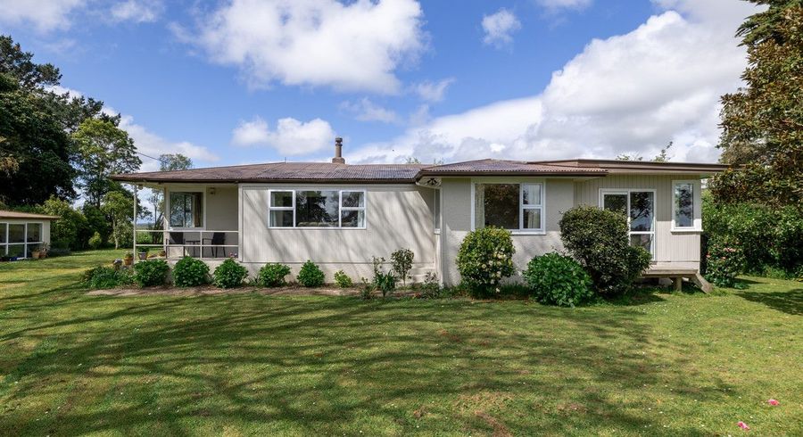  at 305 Karere Road, Tiakitahuna, Palmerston North