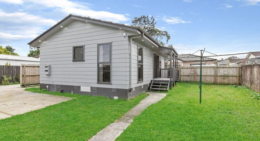  at 4 Secretariat Place, Randwick Park, Manukau City, Auckland