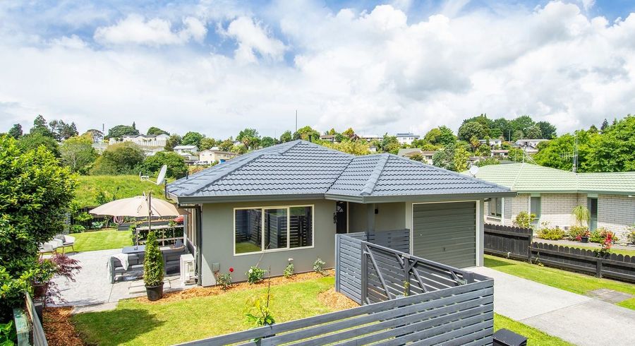  at 25 Sunvale Place, Gate Pa, Tauranga, Bay Of Plenty