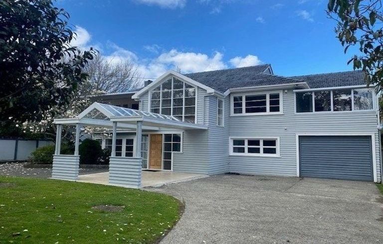  at Takapuna, North Shore City, Auckland