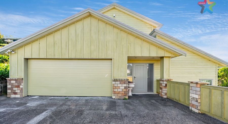  at 201 Miromiro Road, Normandale, Lower Hutt, Wellington