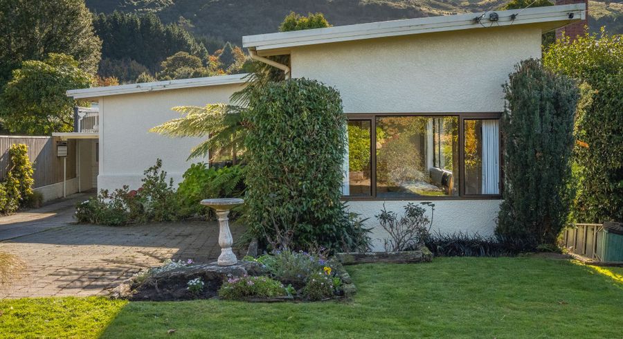 at 8 Derwent Street, Helensburgh, Dunedin, Otago