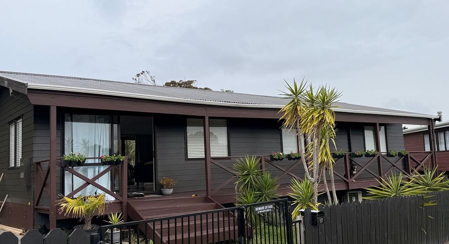  at 17 Mona Vale, West Harbour, Waitakere City, Auckland