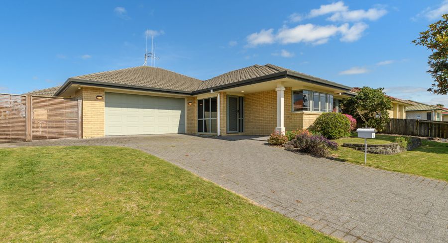  at 2 Mornington Dell, Papamoa Beach, Papamoa