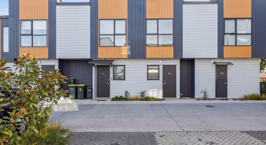  at 35 Martin Road, Manurewa, Manukau City, Auckland