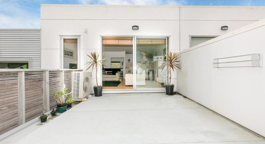  at 78 Saddleback Grove, Karori, Wellington