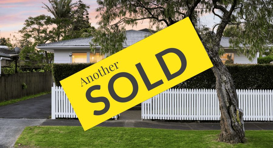  at 4 Esperance Road, Glendowie, Auckland