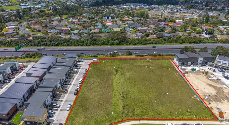  at 2 Tieke Lane, Massey, Waitakere City, Auckland