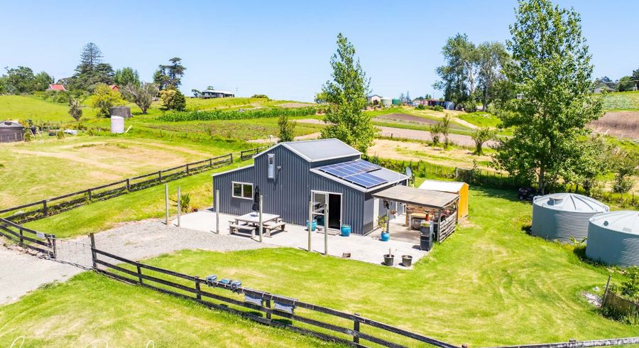  at 35 Minnie Casey Rise, Matakohe