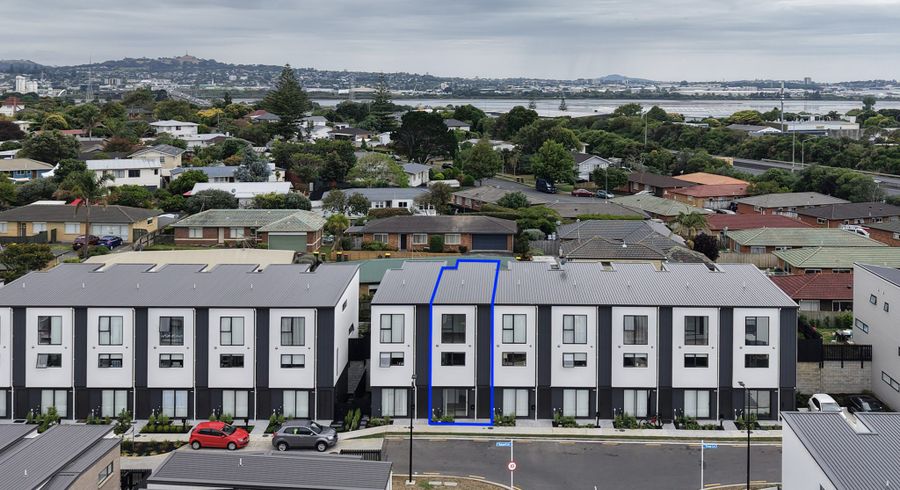  at 68 Tukari Lane, Mangere Bridge, Manukau City, Auckland