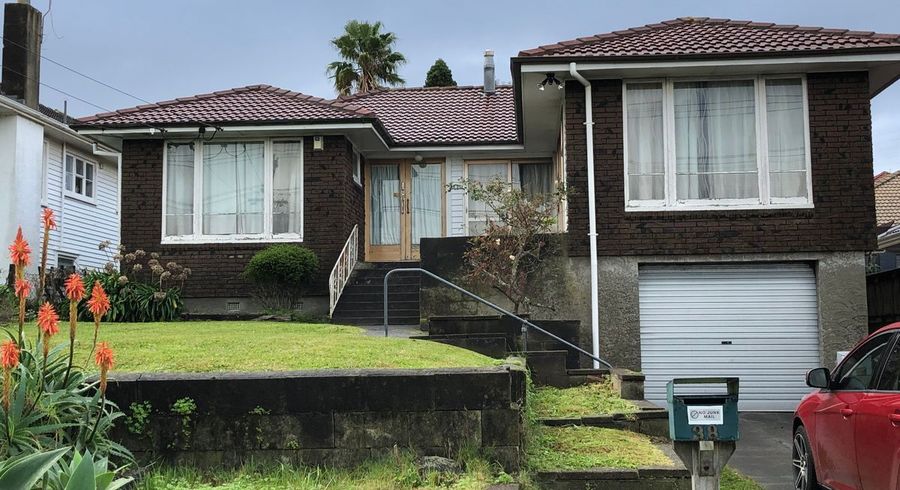  at 38 Rogan Street, Mount Roskill, Auckland