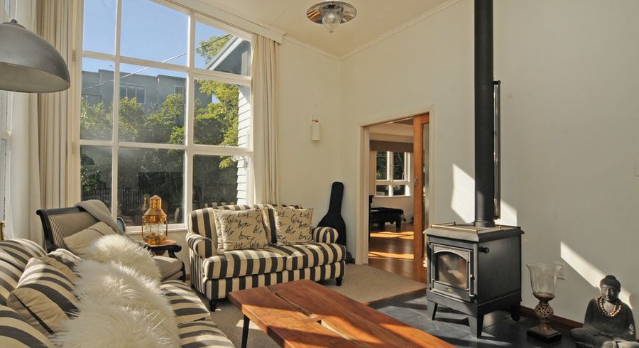  at 10 Shirley Street, Karori, Wellington