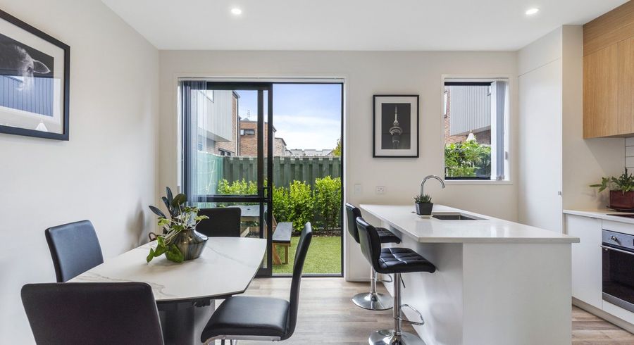  at 73 Mangahoe Road, Mount Wellington, Auckland City, Auckland