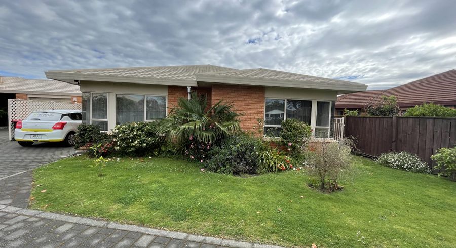  at 1/18 Knightsbridge Place, Taradale, Napier, Hawke's Bay