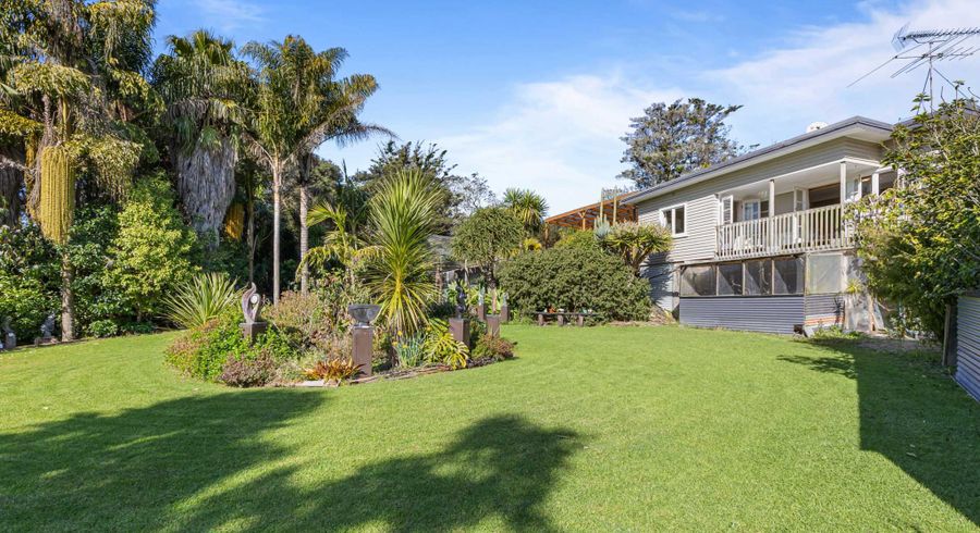  at 167 Simpson Road, Henderson Valley, Waitakere City, Auckland
