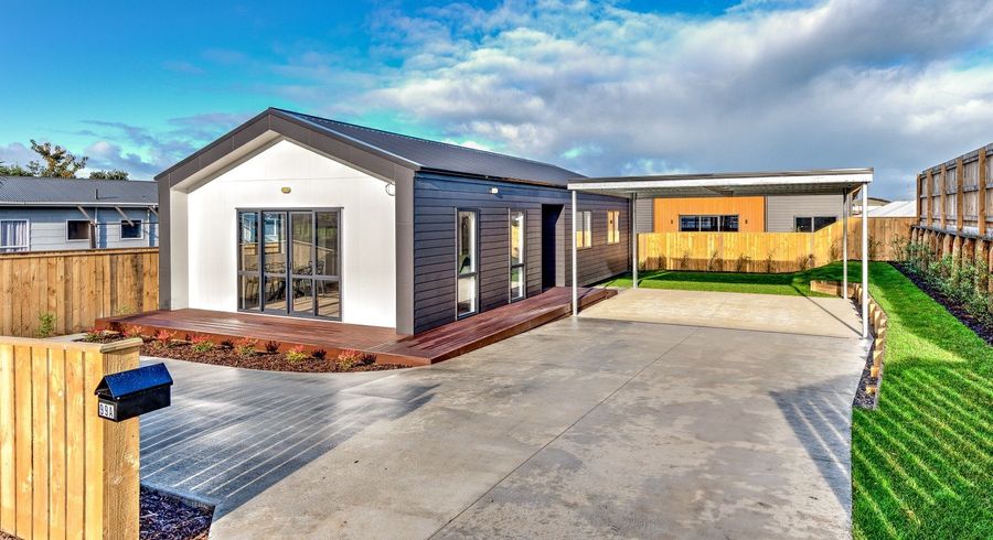  at 99 and 99A Devon Road, Springvale, Whanganui, Manawatu / Whanganui