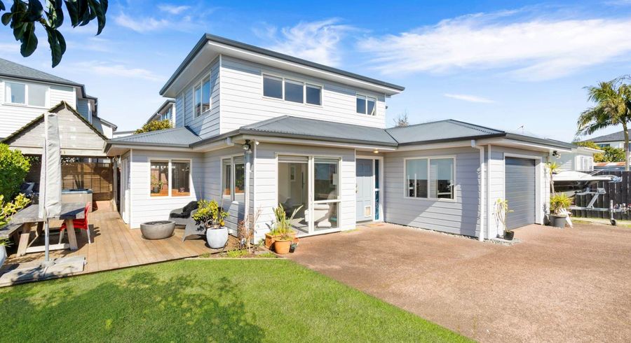  at 105b Wharf Road, Te Atatu Peninsula, Waitakere City, Auckland