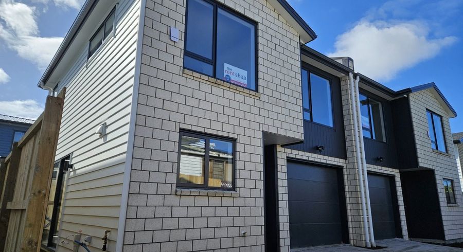  at 65A Tiroroa Avenue, Te Atatu South, Waitakere City, Auckland