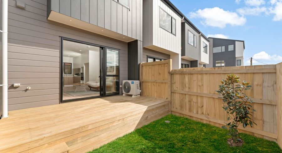  at 7/40 St Leonards Road, Kelston, Waitakere City, Auckland