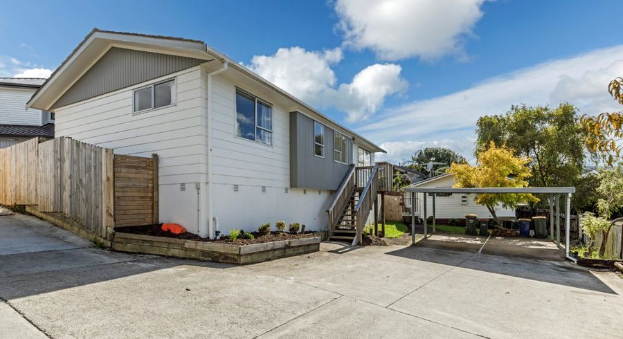  at 8 Corric Hill, Torbay, North Shore City, Auckland