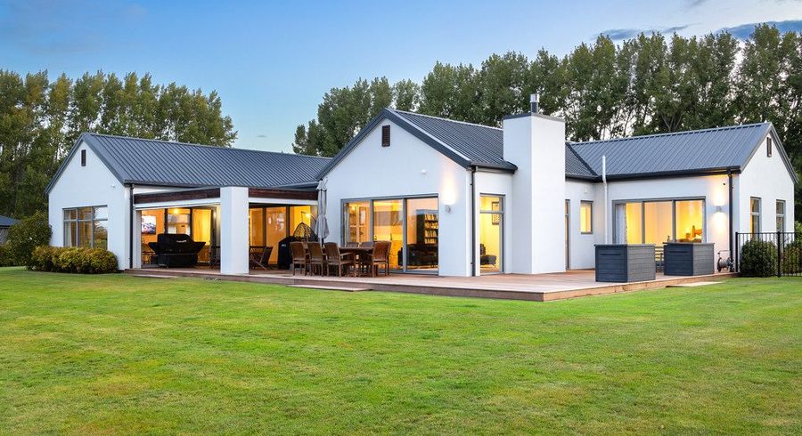  at 52 Mapleham Drive, Pegasus, Pegasus