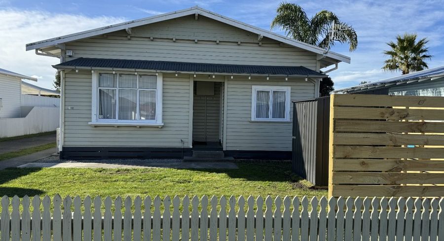  at 2/700 Beech Road, Akina, Hastings, Hawke's Bay
