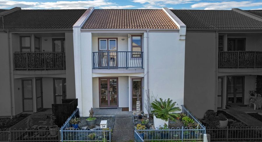  at 34 Winery Way, Henderson, Waitakere City, Auckland