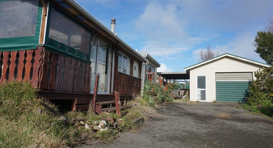  at 30 Hokio Road, Hokio Beach, Levin