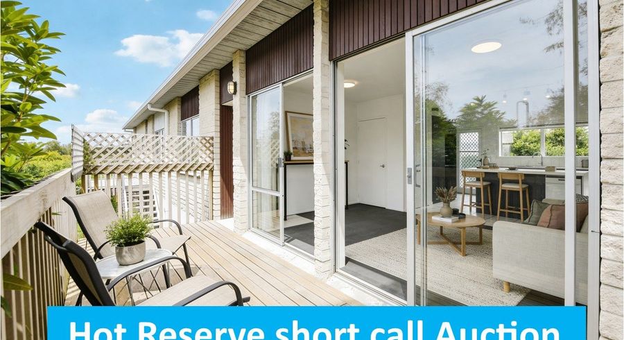  at 1/148 Glamorgan Drive, Torbay, North Shore City, Auckland