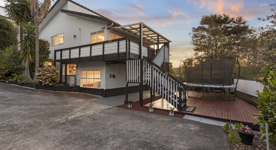 at 2/6 Torbay Heights, Torbay, Auckland