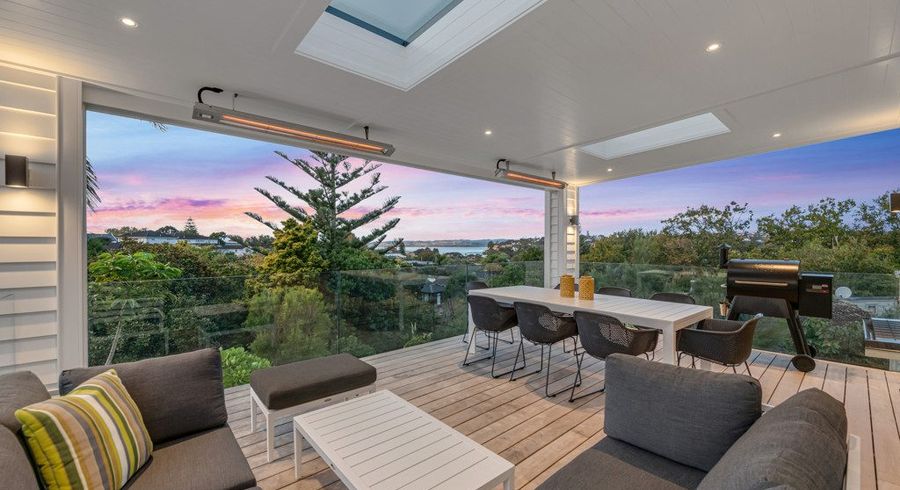  at 37 Glenfern Road, Mellons Bay, Auckland
