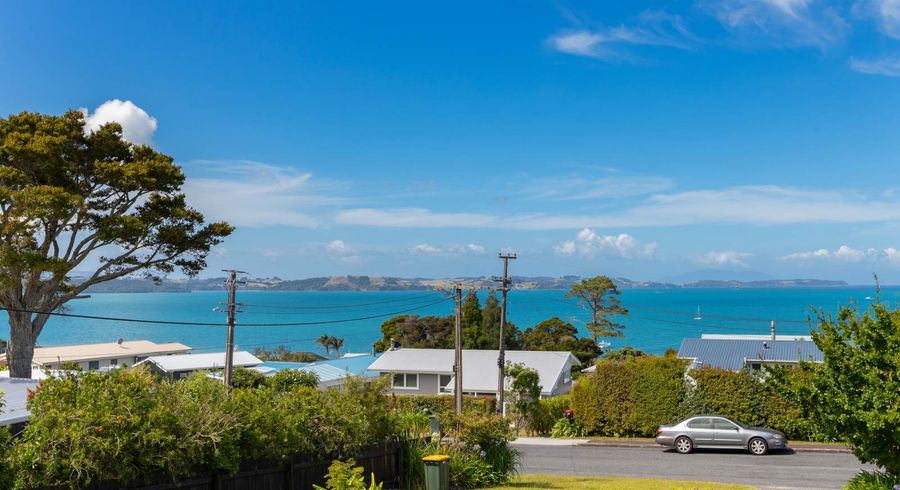  at 5 Mera Road, Algies Bay, Warkworth
