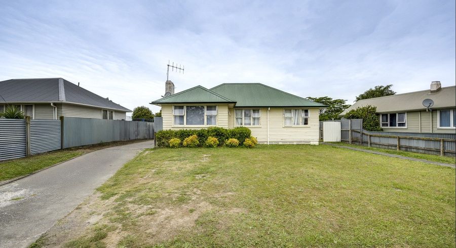  at 310 Lowe Street, Camberley, Hastings