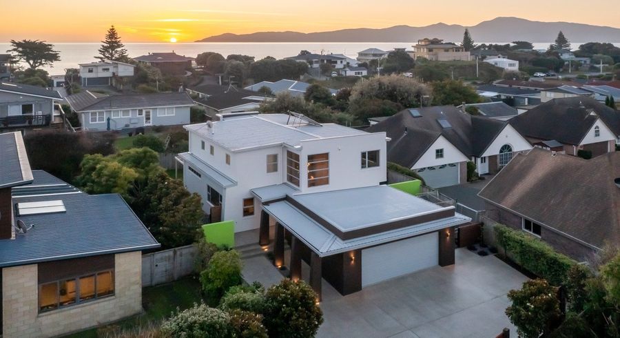  at 21 Metzenthin Close, Raumati South, Kapiti Coast, Wellington