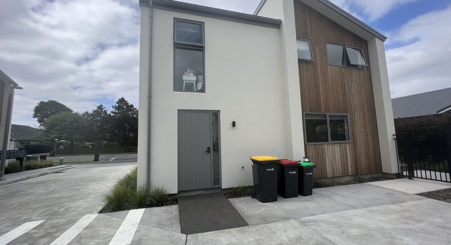  at 1/7 Lindores Street, Addington, Christchurch