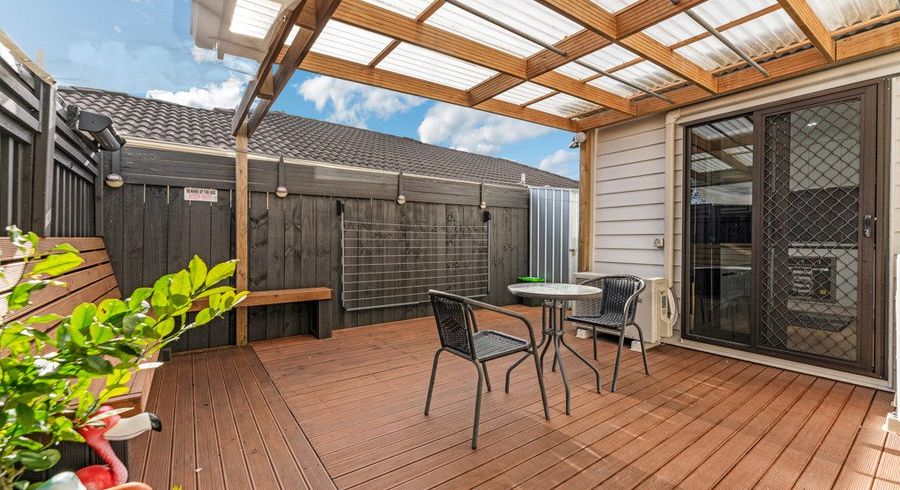  at 127E Russell Road, Manurewa, Manukau City, Auckland
