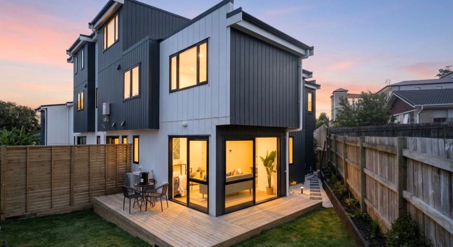  at Lot 10/2 Nikau Street, New Lynn, Waitakere City, Auckland