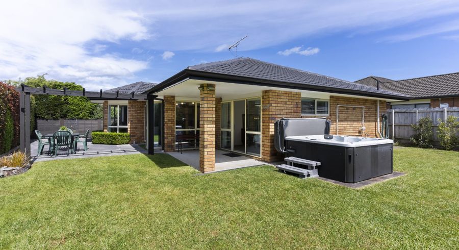  at 49 Lothian Brae, Wattle Downs, Auckland