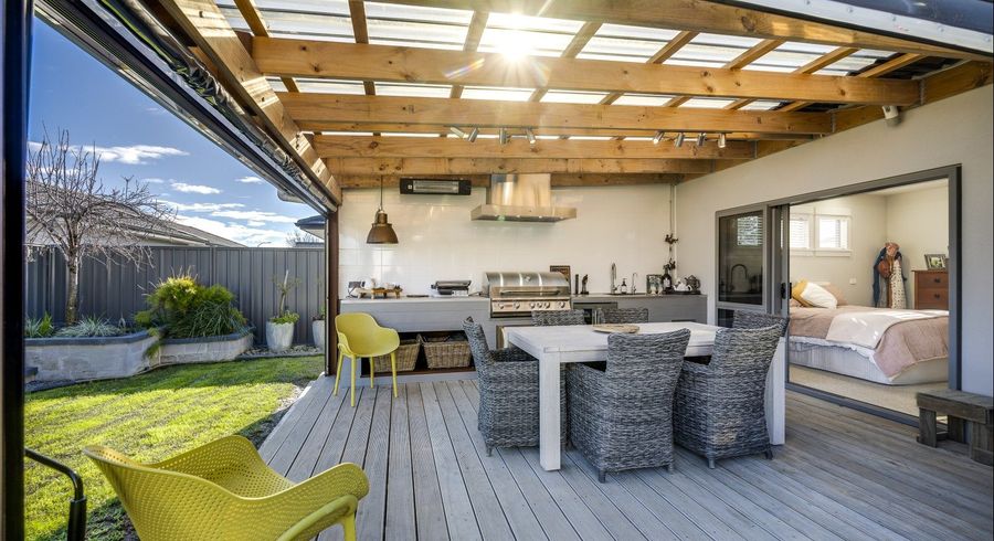 at 2 Hurunui Drive, Te Awa, Napier