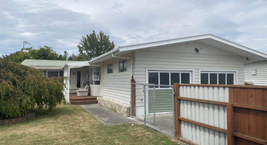  at 5 Clarence Cox Crescent, Pirimai, Napier