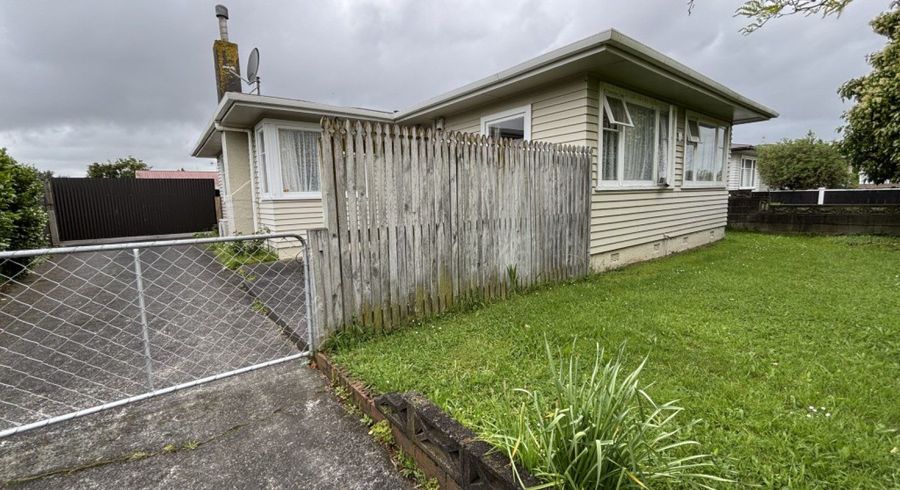  at 8 Stephens Crescent, Highbury, Palmerston North, Manawatu / Whanganui